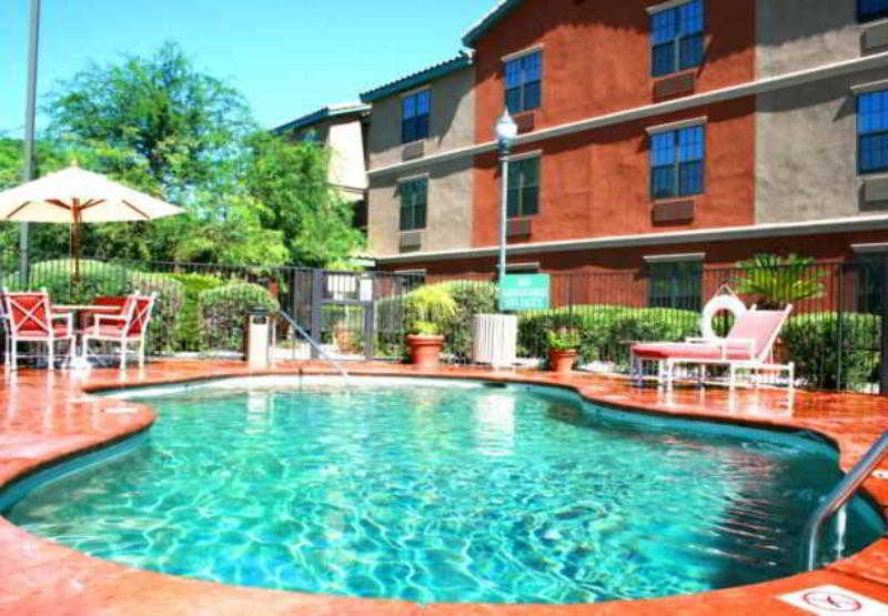土桑万豪广场套房酒店 Casas Adobes 外观 照片